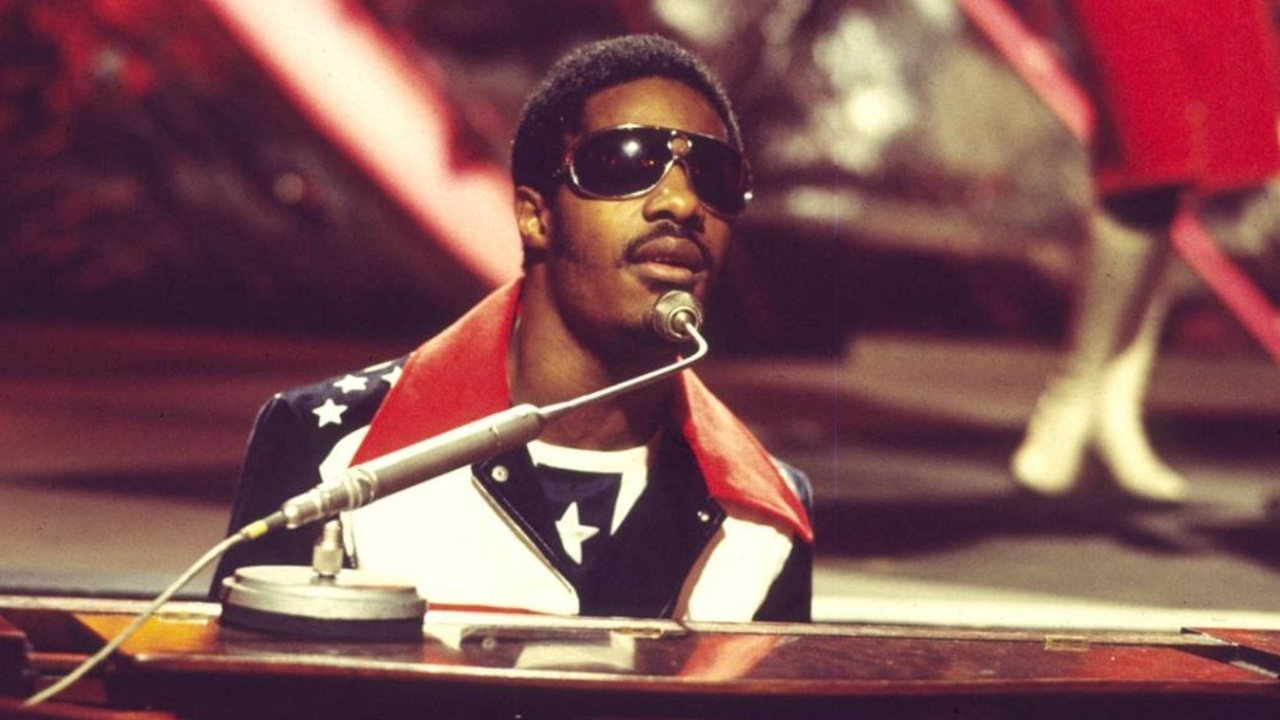 stevie-wonder-1970-signed